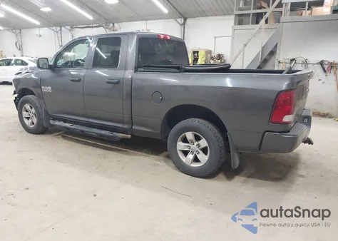 2018 Ram 1500 Express 4X4 6'4 Box z USA, uszkodzony, nr VIN 1C6RR7FG1JS282625